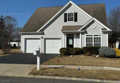 37 Coneflower Ln, West Windsor Twp., NJ 08550