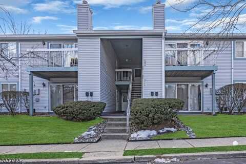 44 Beaconsfield Pl, Franklin, NJ 08873