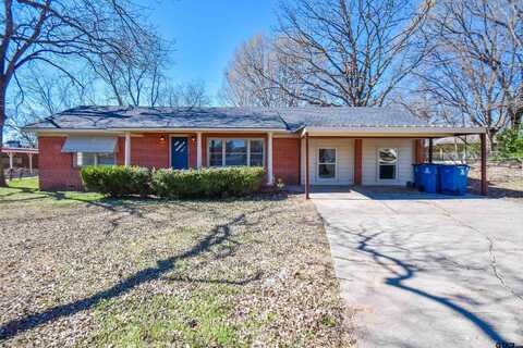 611 N Main St, Gladewater, TX 75647