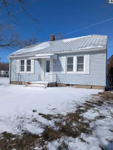 102 E Ohio Ave, Bushton, KS 67427