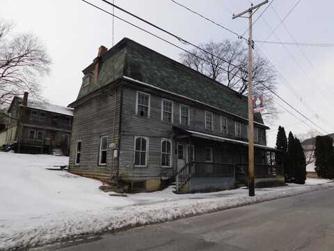 44 E Water Street, Mt. Union, PA 17066