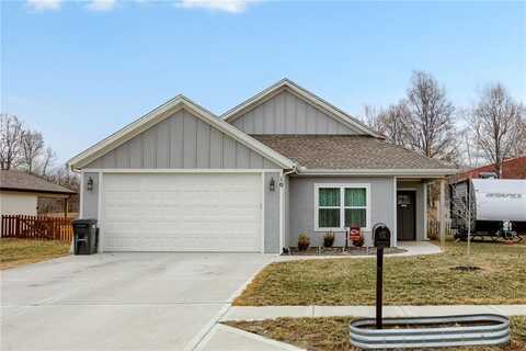 10 Howard Circle, Trimble, MO 64492