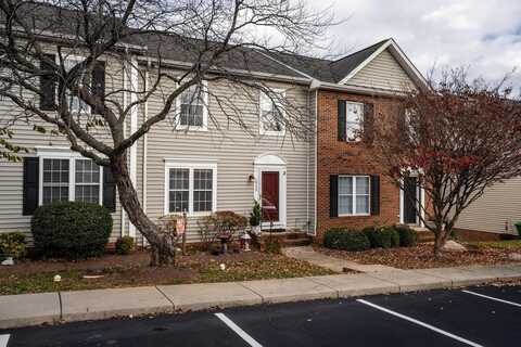 2935 TAYLOR SPRING LN, HARRISONBURG, VA 22801