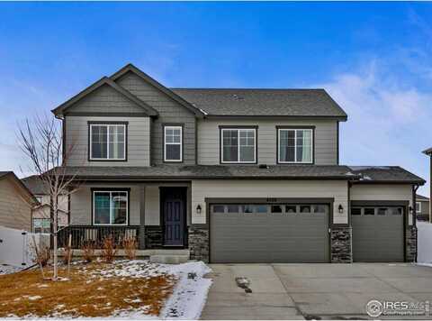 4520 Hollycomb Dr, Windsor, CO 80550