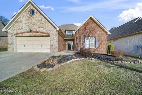 184 Acadia Circle, Lenoir City, TN 37771