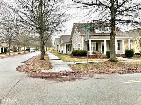 120 Forestberry St, Oak Ridge, TN 37830