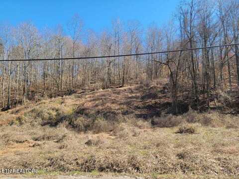 1843 Ruritan Rd, Harriman, TN 37748