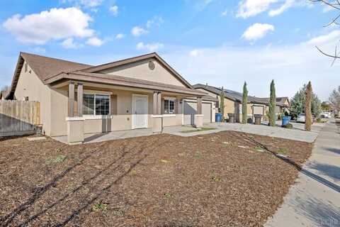 1814 Hermosa Avenue, Tulare, CA 93274