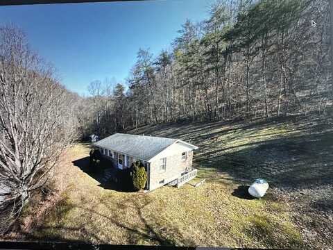 68 Star Gap Road, Stanton, KY 40380