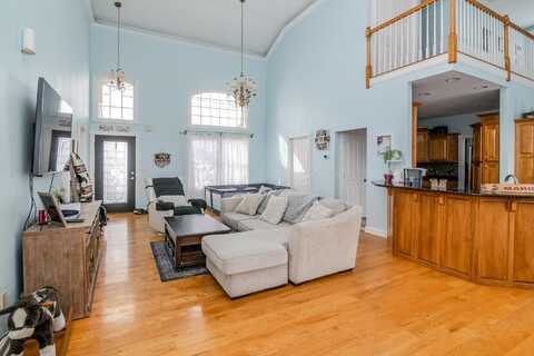 201 Lakeland Drive, Harrodsburg, KY 40330