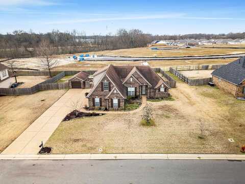 315 BLACK ANKLE, Oakland, TN 38060