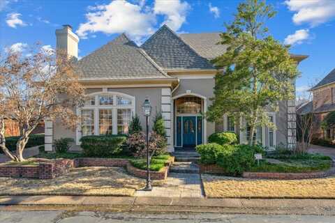 962 E RIVERWALK, Memphis, TN 38120