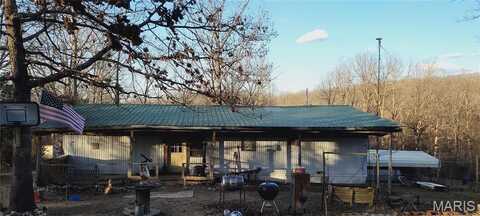169 Clover Lane, Bourbon, MO 65441