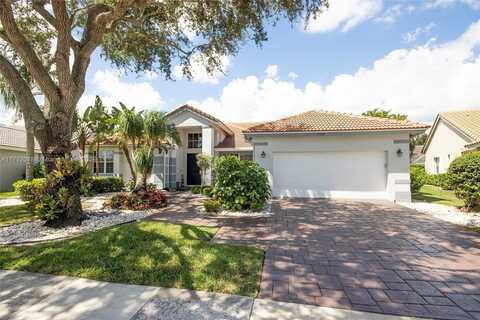 7785 Dorchester Rd, Boynton Beach, FL 33472