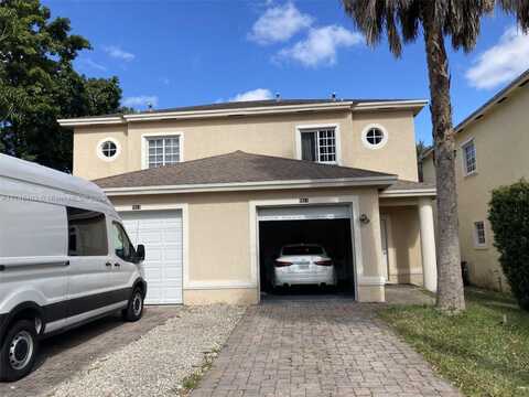 5611 Taylor St, Hollywood, FL 33021