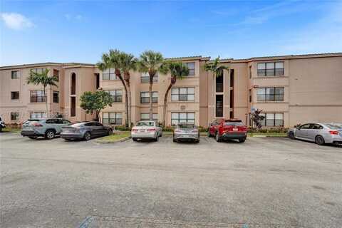 2846 S University Dr, Davie, FL 33328