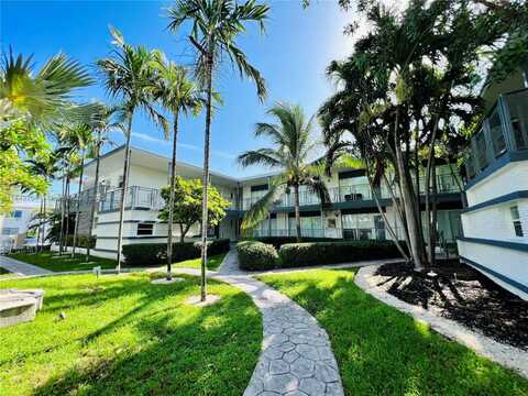 946 Bay Dr, Miami Beach, FL 33141