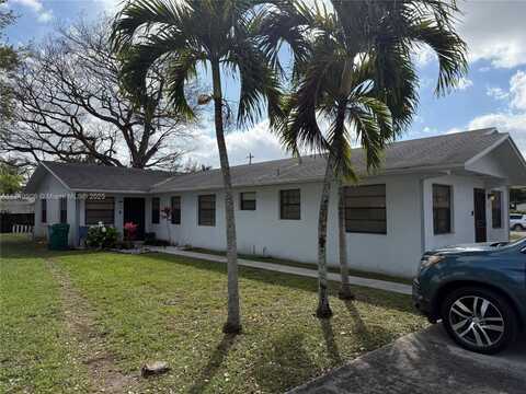 2934 NW 94th St, Miami, FL 33147