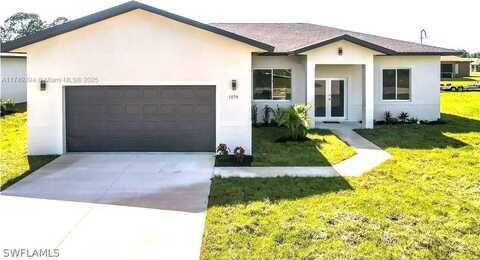 1123 DARLING ST, Lehigh Acres, FL 33974