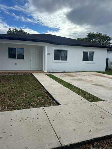 12320 SW 216th St, Miami, FL 33170