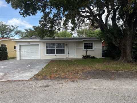 6271 SW 8th St, North Lauderdale, FL 33068