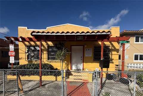 240 SW 17th Ct, Miami, FL 33135