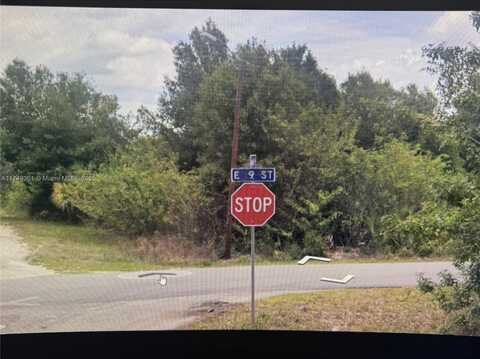 900 Michael Ave, Lehigh Acres, FL 33936