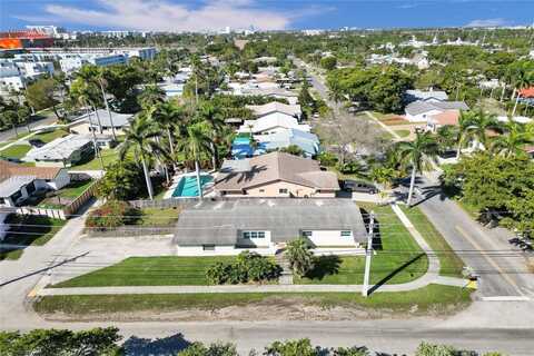 646 NE 2nd Place, Dania Beach, FL 33004