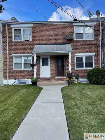 14 Roosevelt Court, Metuchen, NJ 08840