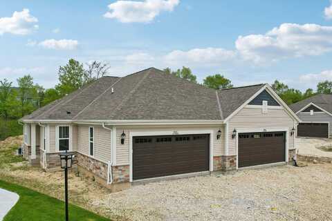 W204n17665 Laurel Pl, Jackson, WI 53037
