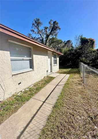 8805 N BROOKS STREET, TAMPA, FL 33604