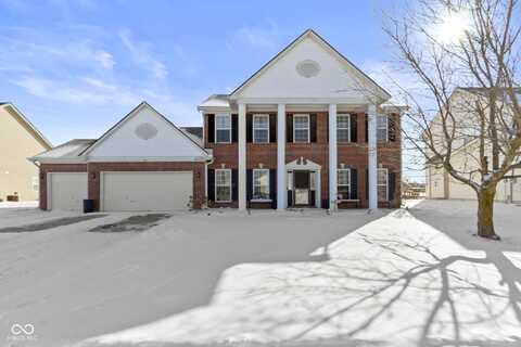 12773 Broncos Drive, Fishers, IN 46037