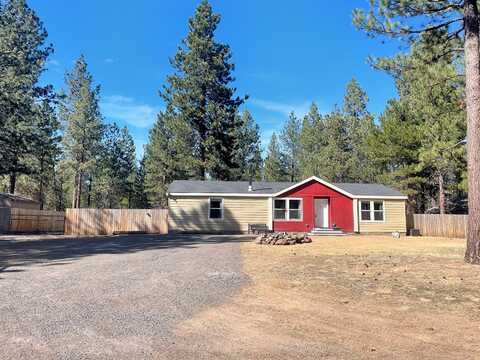 15360 Bear Street, La Pine, OR 97739