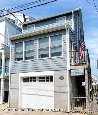 11 Beach Street, Sea Bright, NJ 07760