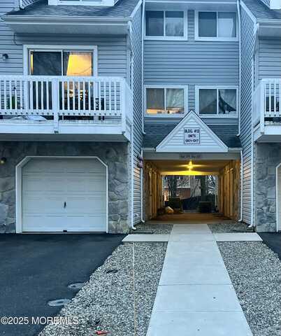 1307 Arthur Street, Toms River, NJ 08755