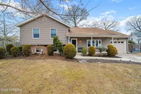 42 Cedarbrook Lane, Little Egg Harbor, NJ 08087