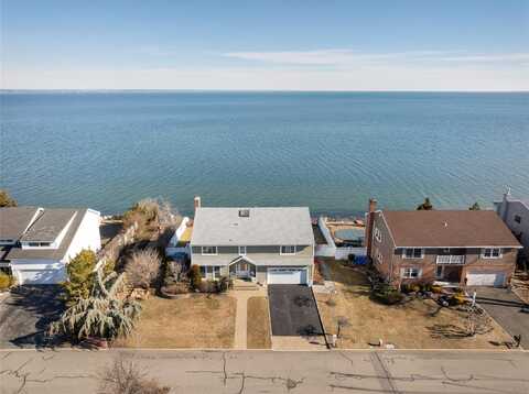 43 Oak Point Drive N, Bayville, NY 11709