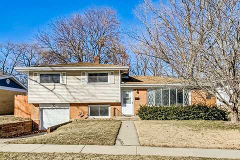 904 French Drive, Mundelein, IL 60060