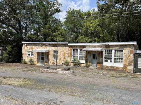 1096 County Road 835, Fort Payne, AL 35968