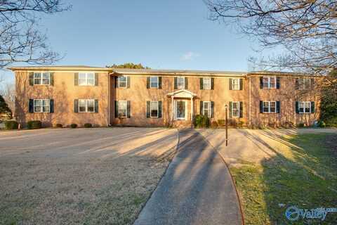 8200  Unit B Willowbrook Circle, Huntsville, AL 35802