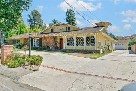 10268 Penrose Street, Sun Valley, CA 91352