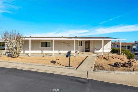 7501 Palm Avenue, Yucca Valley, CA 92284