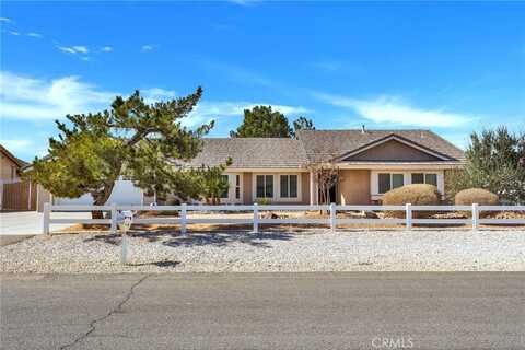 13562 Cuyamaca, Apple Valley, CA 92308