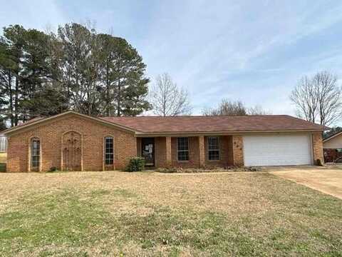 404 Pineridge Dr., Pontotoc, MS 38863