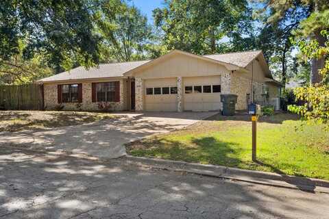 1618 McKewen DR, Nacogdoches, TX 75965