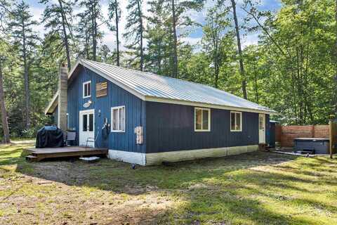 48 South Way, Tamworth, NH 03886