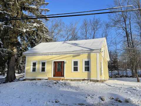 64 Nottingham Road, Raymond, NH 03070