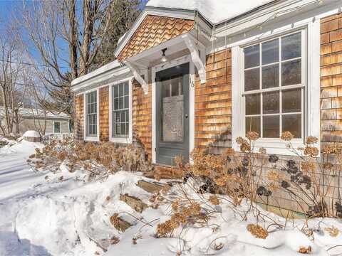 16 Beacon Street, South Burlington, VT 05403