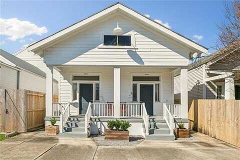 2604 VALENCE Street, New Orleans, LA 70115