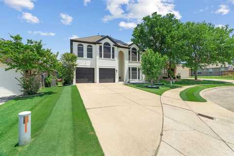 4104 Walnut Creek Court, Fort Worth, TX 76137